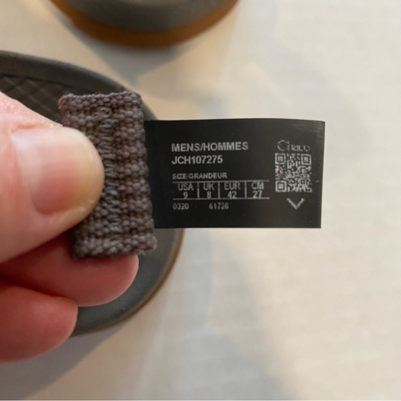 Chaco Gray Sandals with Adjustable Straps and Durable Sole - Picture 4 of 9